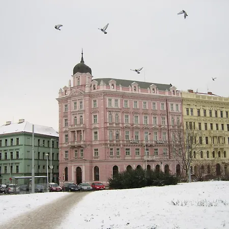 Hotel Opera-3